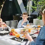 Otel Narvil Conference & Serock