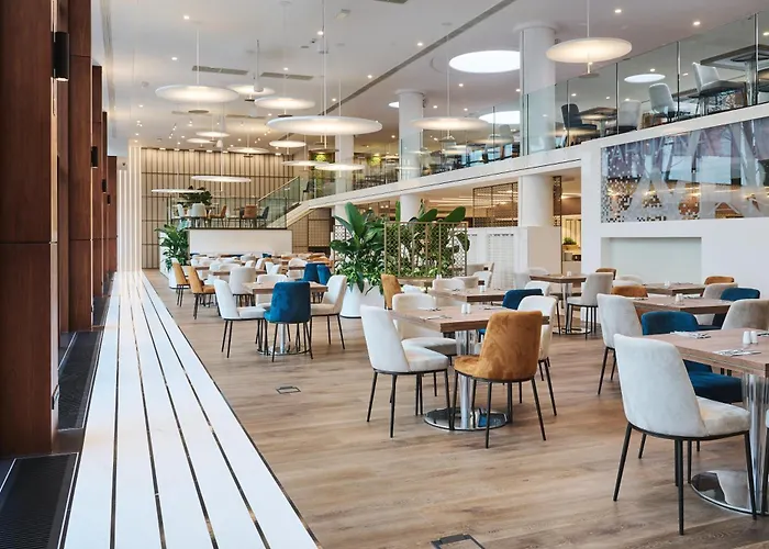 Hotel Narvil Conference & 4*