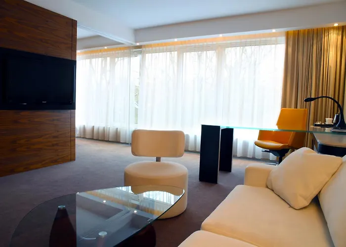 Narvil Conference & Serock